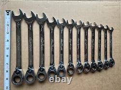 Blue-Point Tools BOERM712 12pc Metric Ratcheting Wrench Set 8-19mm 12 Point 15°