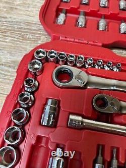 Craftsman 29308 Max Axess Pass Thru Socket Ratchet Wrench Set METRIC/SAE 1/4 3/8