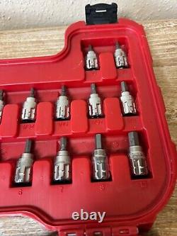 Craftsman 29308 Max Axess Pass Thru Socket Ratchet Wrench Set METRIC/SAE 1/4 3/8