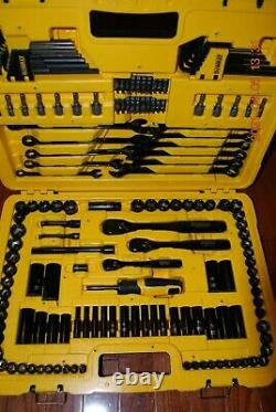 Dewalt 184 Pieces Black Chrome Polish Mechanic Tool Set # Dwmt45184