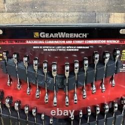 Gearwrench 32 Pc Ratcheting Combination & Stubby Wrench Set Sae/metric 39327 New