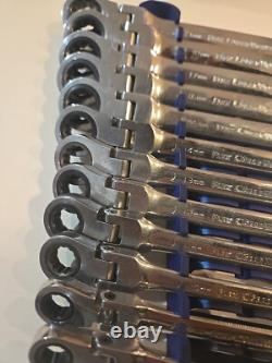 Gearwrench 9901D Metric Flex Head Combination Ratcheting Wrench Set 12pc