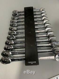 Mac 12pc Ratcheting Wrench Set Metric 8-19mm With Sure Grip Wrench Rack