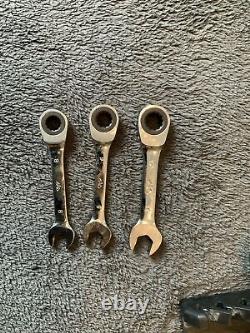 Mac Tools 8-19mm Stubby Reversible Ratcheting Wrench Set, Used