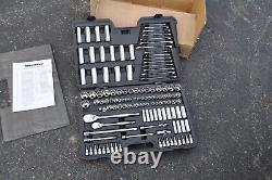 Westward 53pn74, 127 Piece Tool Set METRIC AND STANDARD